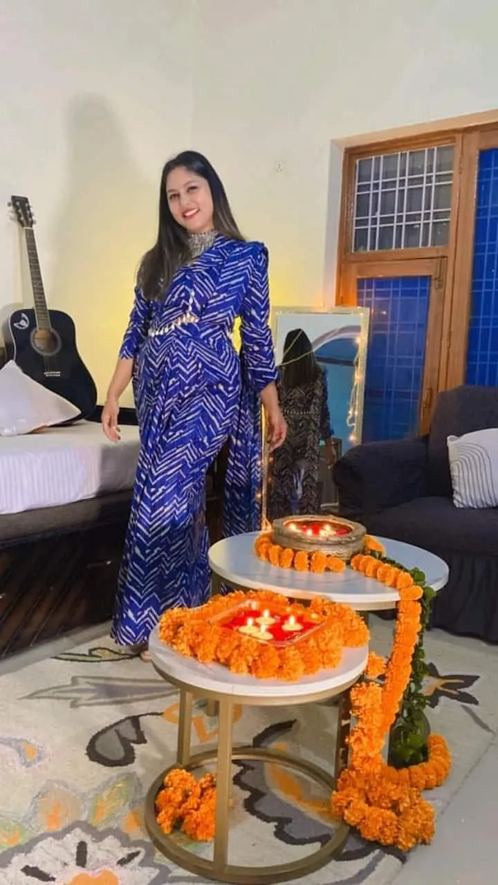 Blue Shell Skirt Sari - Two Piece Set