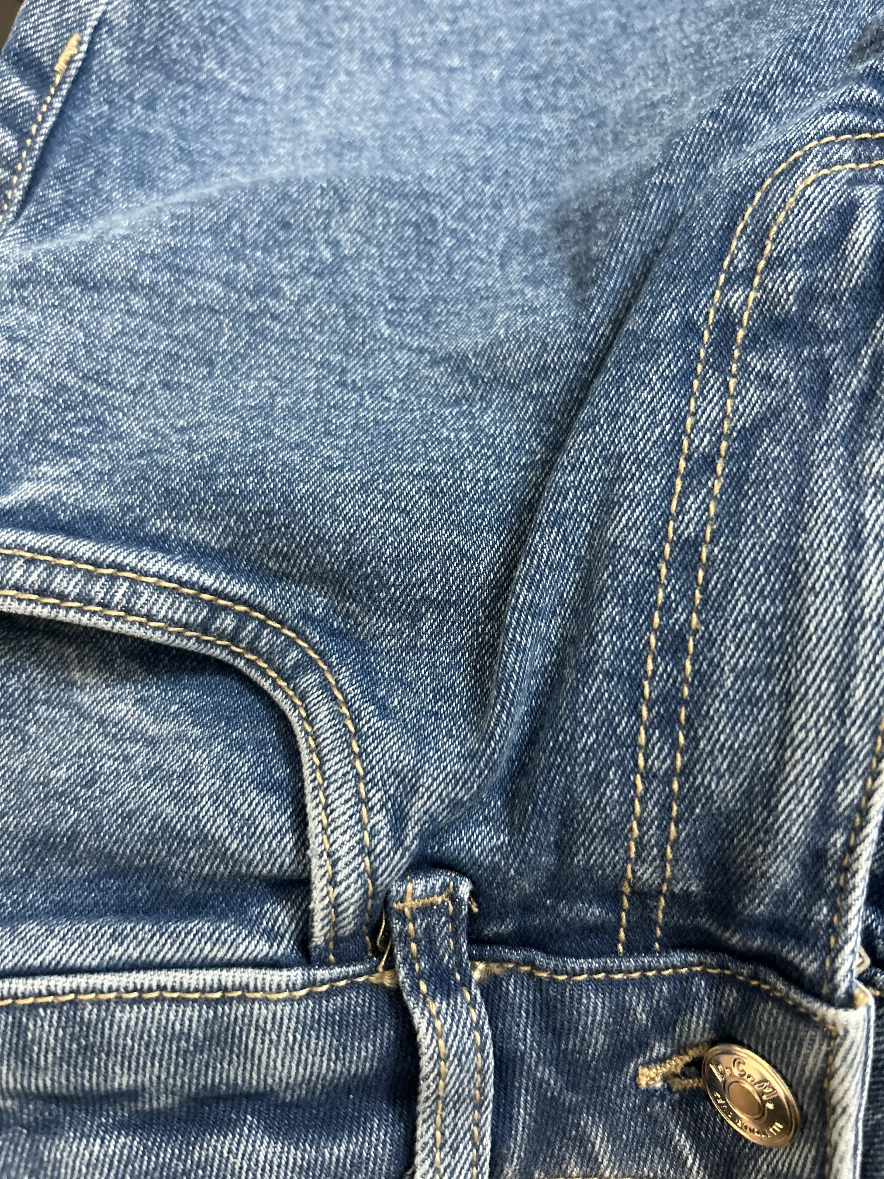 Boot cut jeans 26 waist