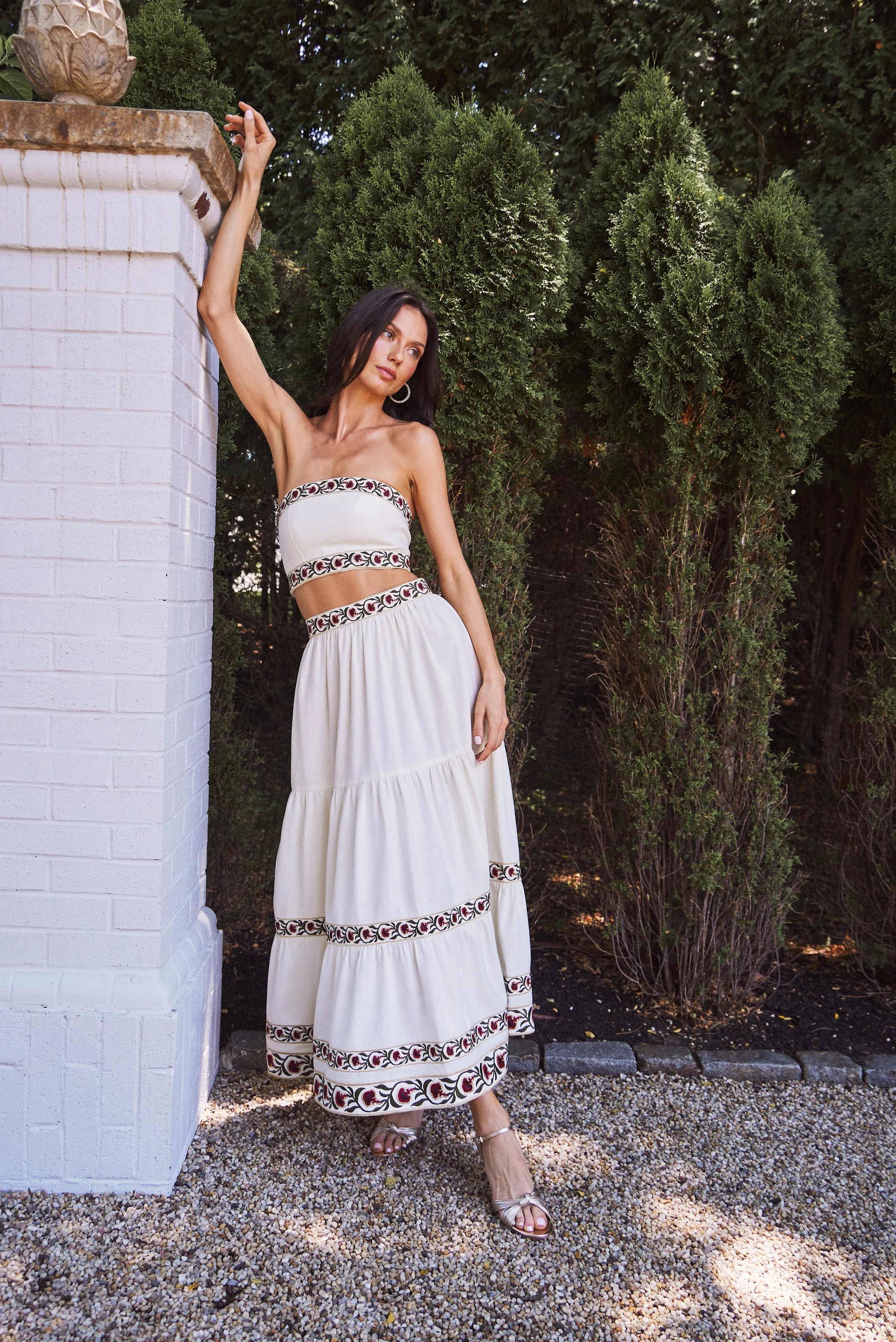 Carnation Ruffle Skirt - Ivory & Red