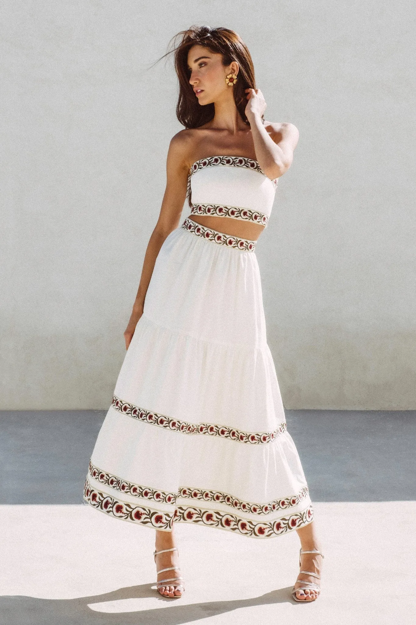 Carnation Ruffle Skirt - Ivory & Red