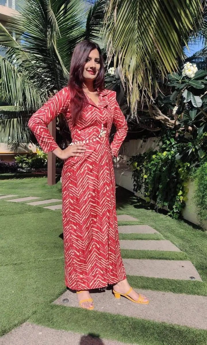 Red Shell Skirt Sari - Two Piece Set