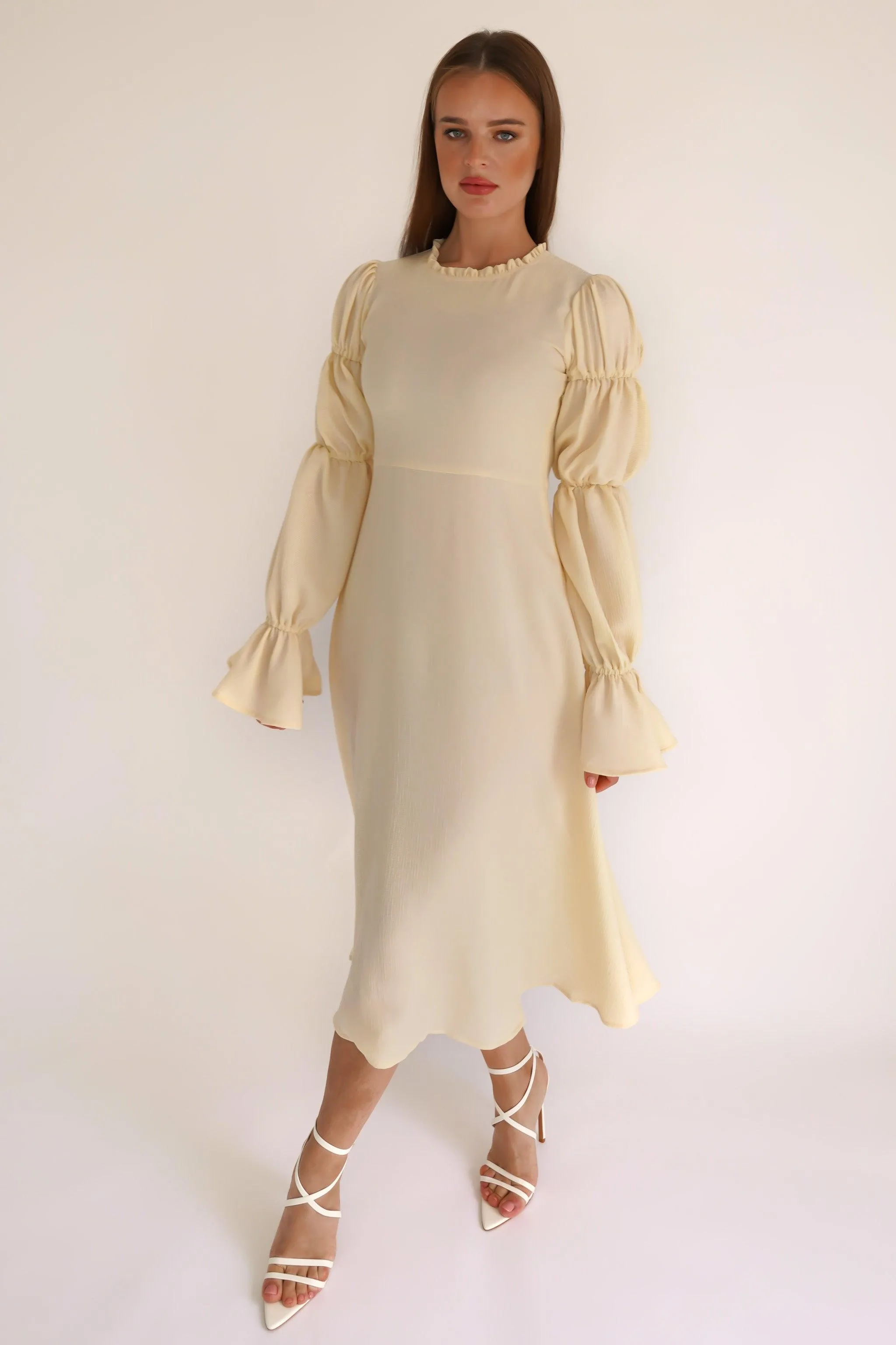 Samara Pale Yellow Puff Sleeves Midi Dress