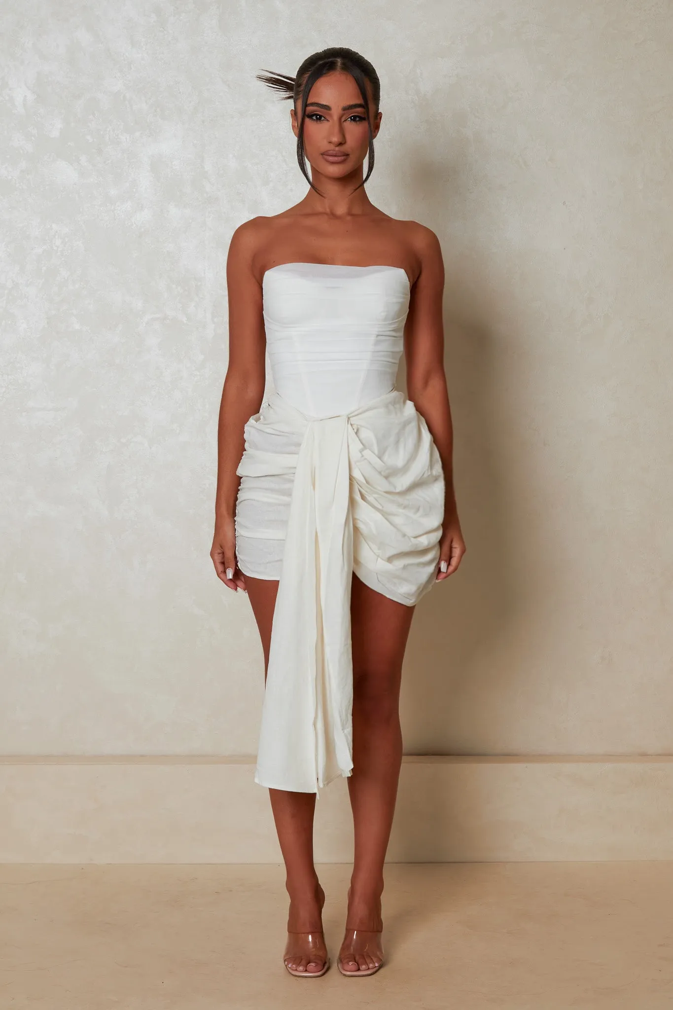 The Tie Ruched Skirt - Cream Linen